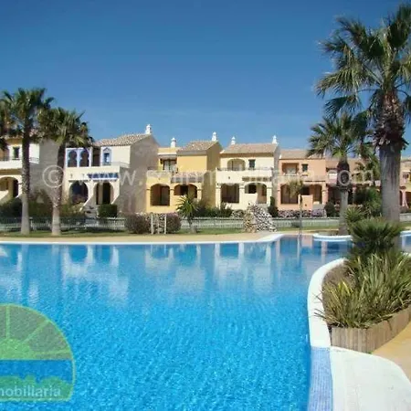 Ref 69 Adosado En Jardines De Zahara Захара-де-лос-Атунес